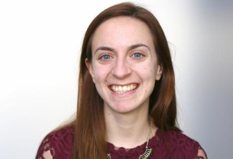 Alyssa Headshot.