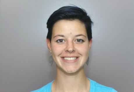 Lisa Headshot.